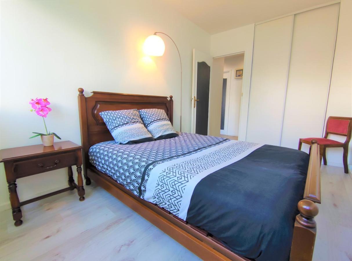 Appartement T3 Lumineux Et Tout Confort De 72 M2 Avec Parking Privatif La Rochelle  Extérieur photo